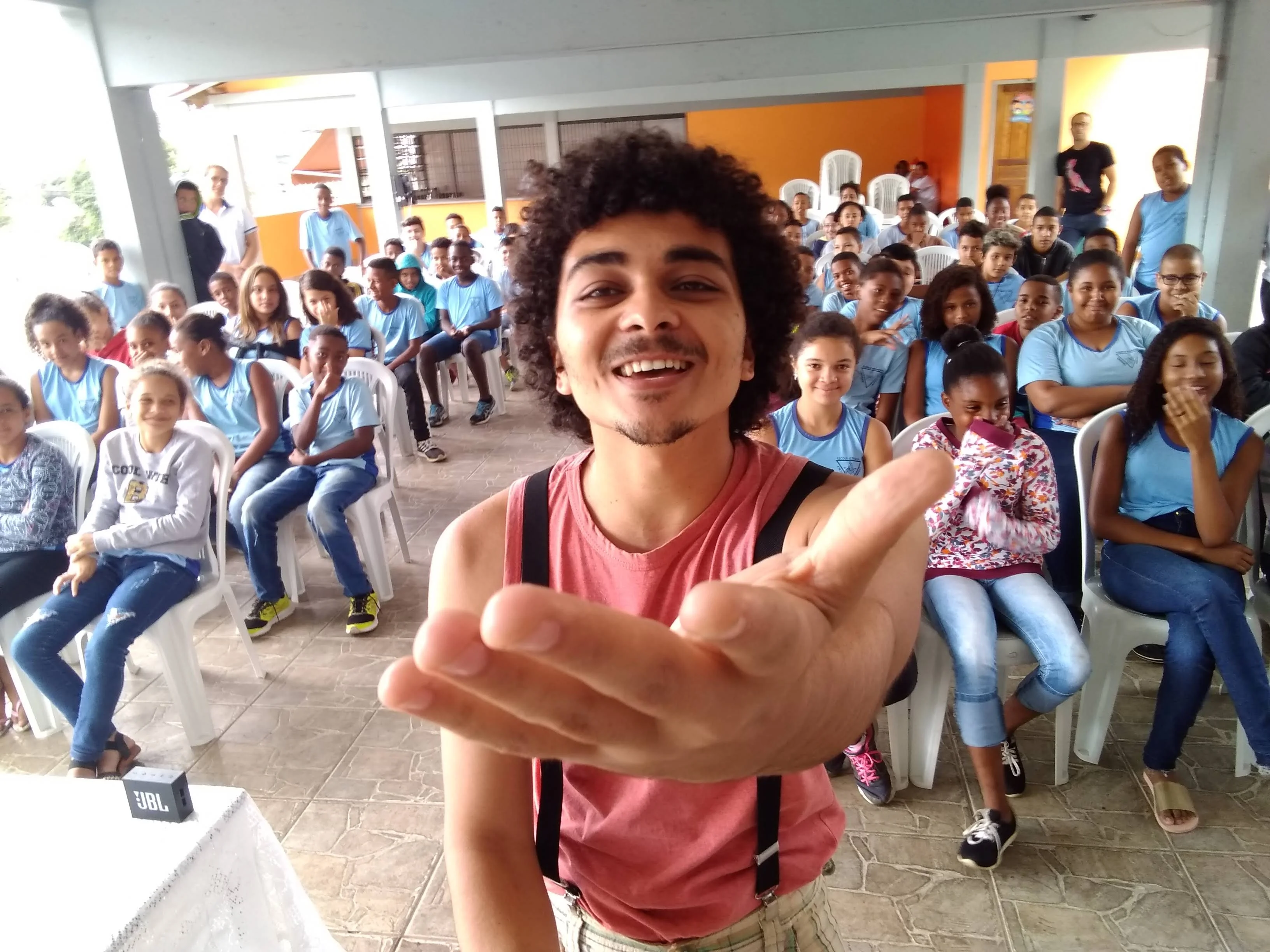 Enzo e Valentina em: O Lamaçal